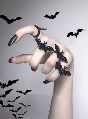 其他男女通用合金哥特蝙蝠戒指