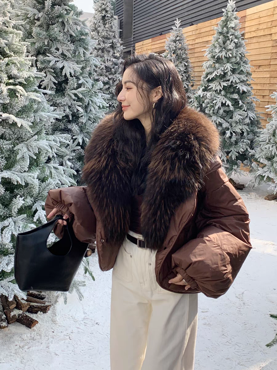 晚宴夫人2024冬季新款超大貉子毛领皮草外套短款进口白鹅绒羽绒服