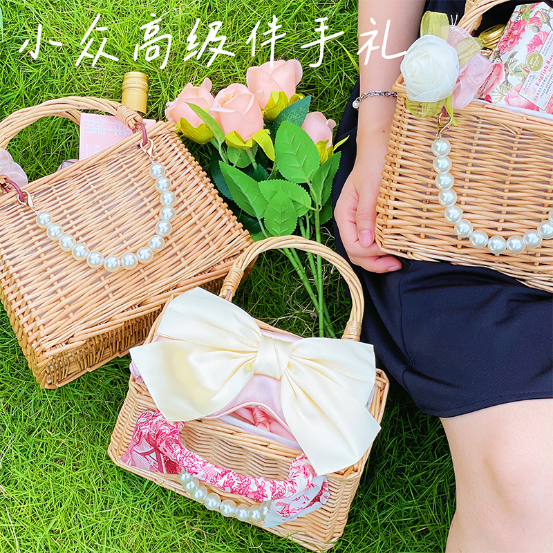 生日礼物女生送闺蜜老婆女朋友实用高级感小众创意礼品18岁成年礼