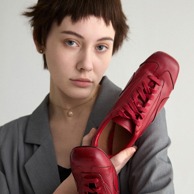 新款超软马皮德训鞋平底阿甘鞋女