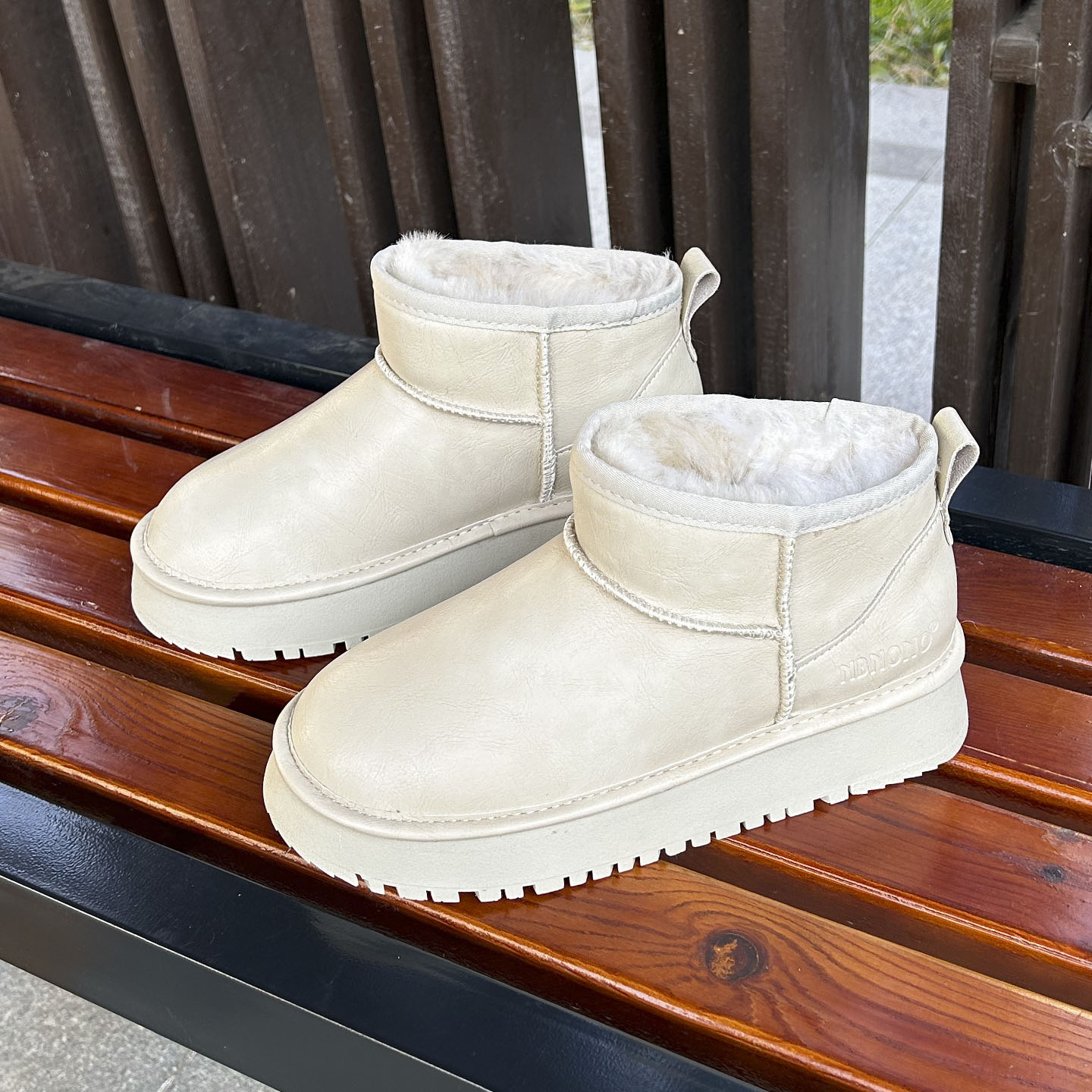 2025新款厚底雪地靴女冬皮毛一体