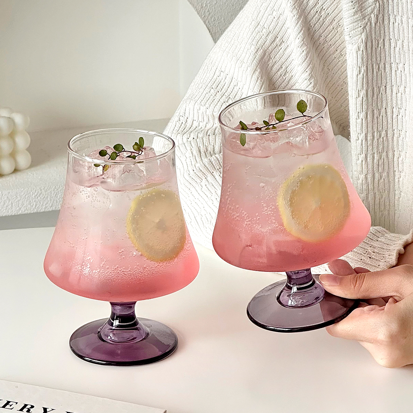 ins风紫色高脚玻璃杯气泡水杯