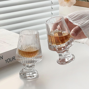 高级感威士忌闻香杯家用女生品鉴杯轻奢高档水晶玻璃白酒洋酒杯