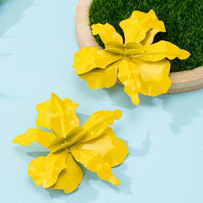Pleated Irregular Flower Earrings For Women Retro Elegant Te
