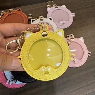 日韩卡通猫咪吧唧保护套皮质挂件动漫周边痛包可爱徽章谷子展示