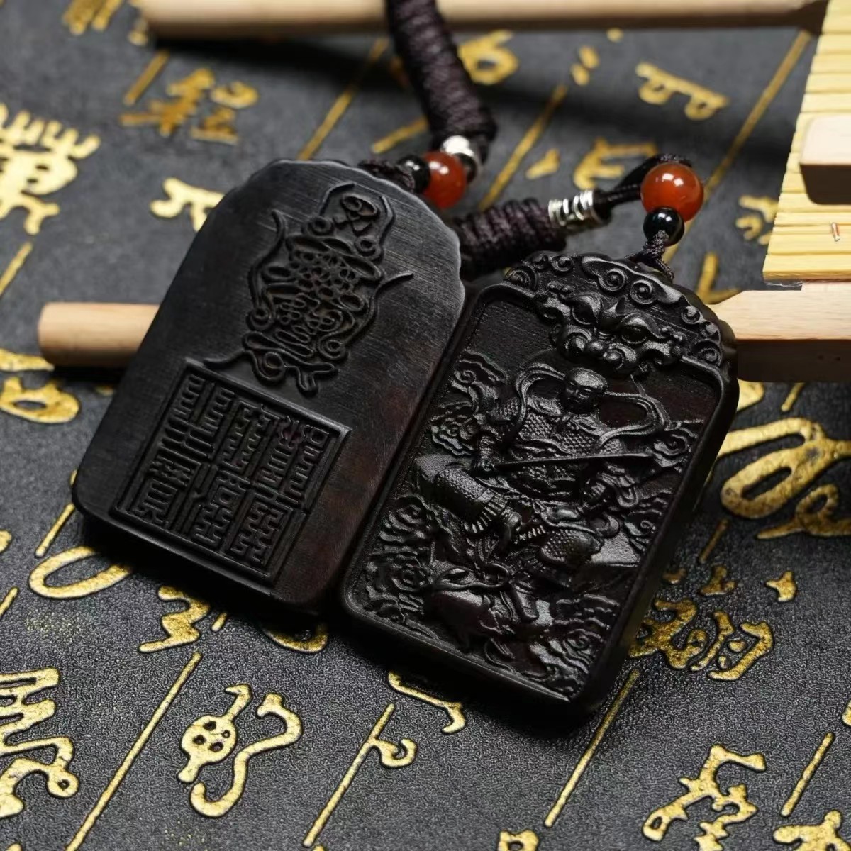 雷击枣木玉化真武大帝玄天上帝吊坠挂件随身木牌双面雕刻纯手工