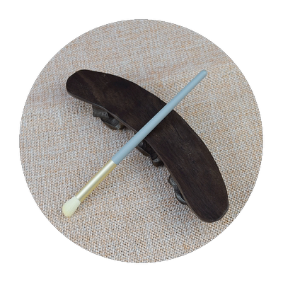 珠穆朗玛多功能化妆刷亏本包邮