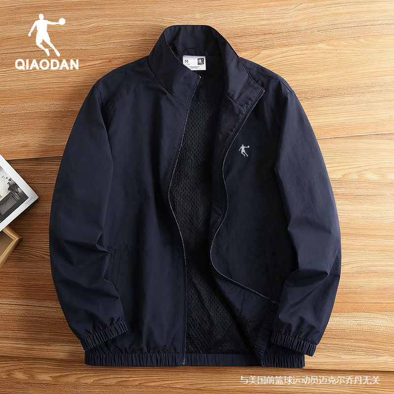 乔丹正品男外套领券减10