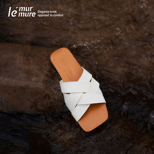 Le'Murmure肯豆风随性拖鞋
