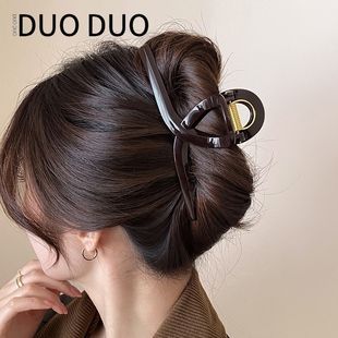 抓夹女新款车厘子色发夹发量多超大号鲨鱼夹侧边夹发饰高级感头饰