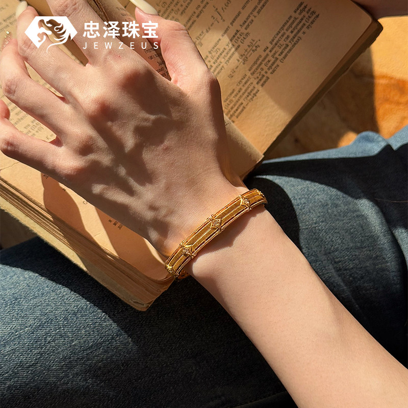 黄金点钻拉丝四芒星手镯999足金镶嵌莫桑钻星星金镯子送女友礼物