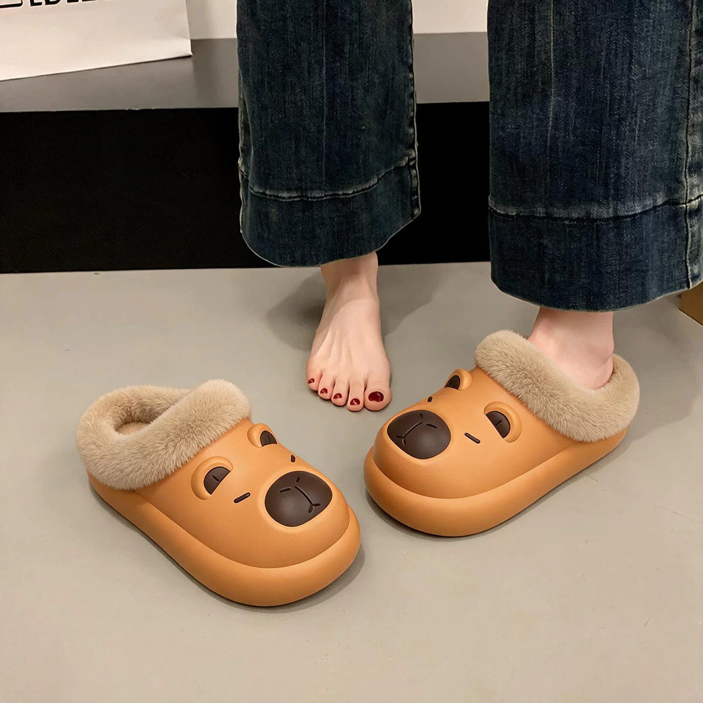 棉拖鞋女款秋冬季可爱卡皮巴拉居家外穿防水保暖厚底加绒毛毛拖鞋