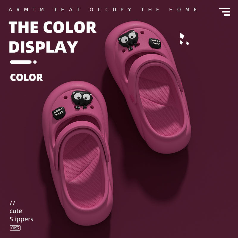 可爱煤球洞洞鞋女夏季室内家居踩屎感厚底防滑外穿包头两穿凉拖鞋