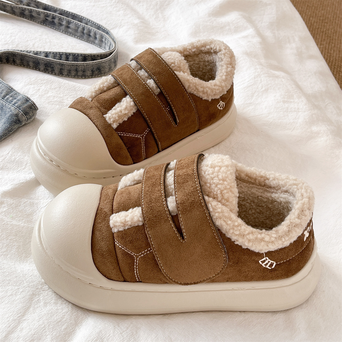 时尚魔术贴厚底防滑包跟棉鞋