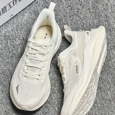 361度 启航 男运动鞋2025年新款稳定缓震回弹网面透气竞训跑步鞋