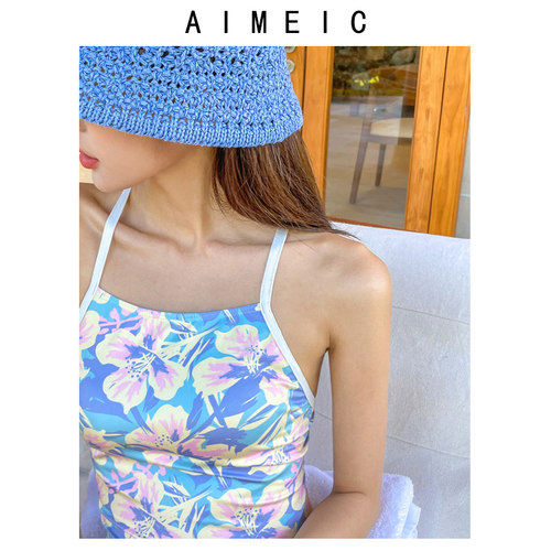 AIMEIC新款吊带露背款印花连体泳衣女多巴胺色沙滩温泉度假泳装