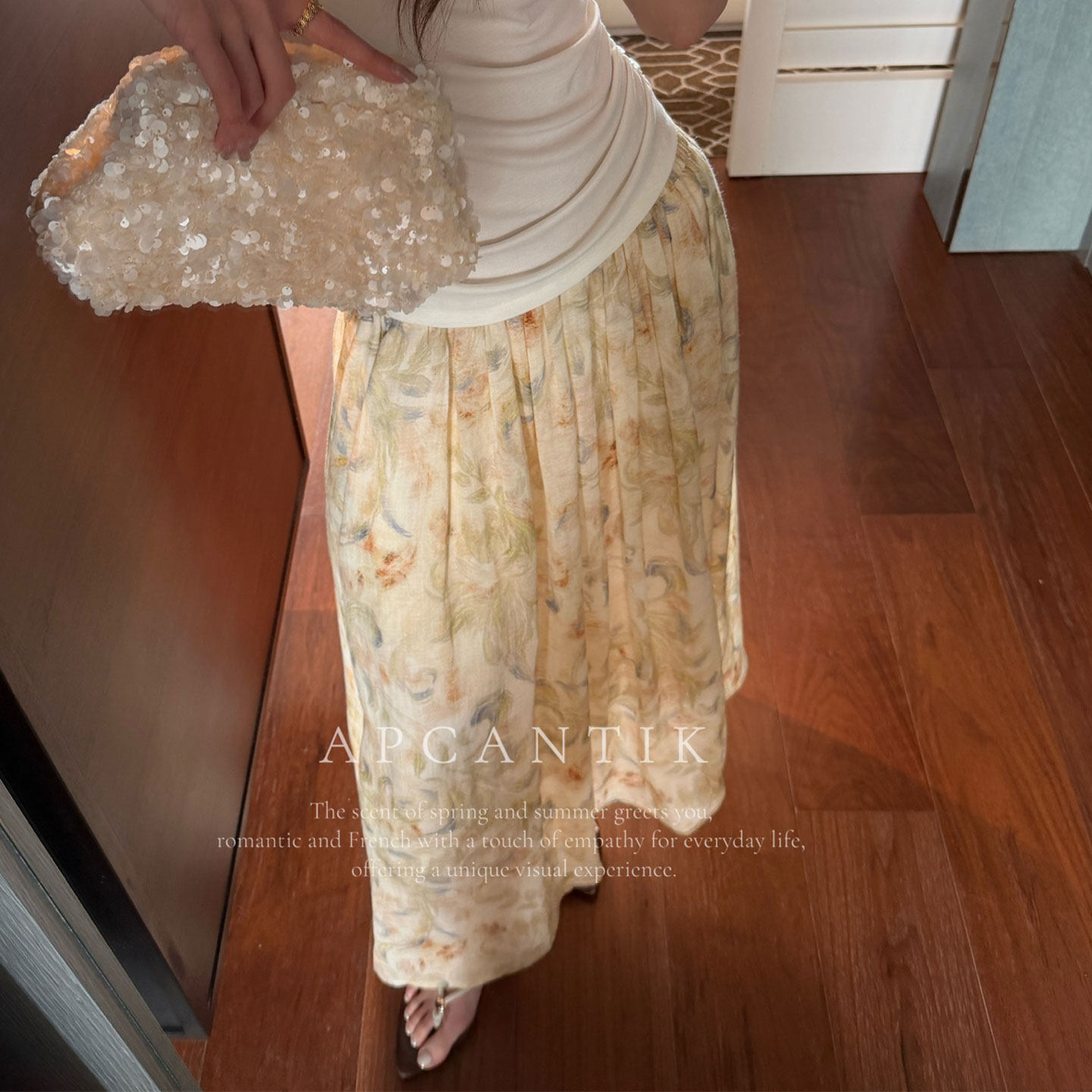 XIWA欧洲站新品【南油正品】百搭串珠T恤设计减龄时髦半身裙套装