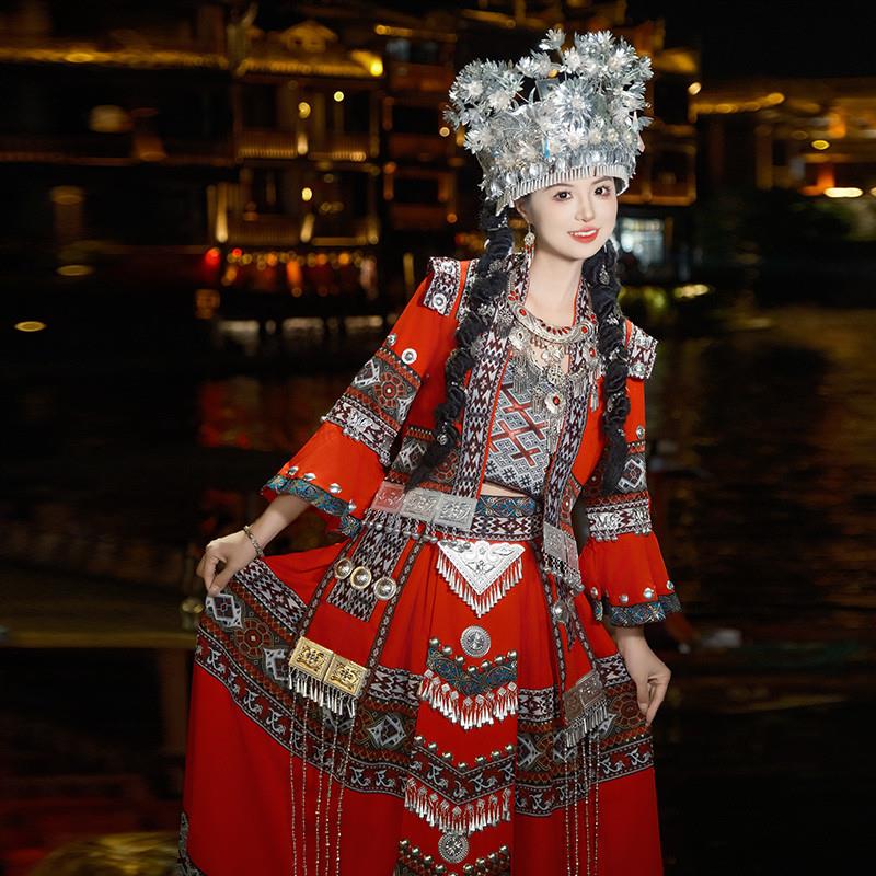 贵州苗族服饰成人表演服苗疆少女套装旅拍演出56个少数民族服装女