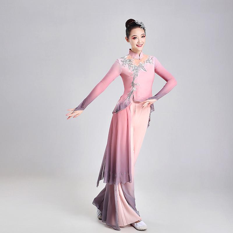 古典舞演出服女飘逸中国风艺考服装新款广场舞秧歌扇子舞表演套装
