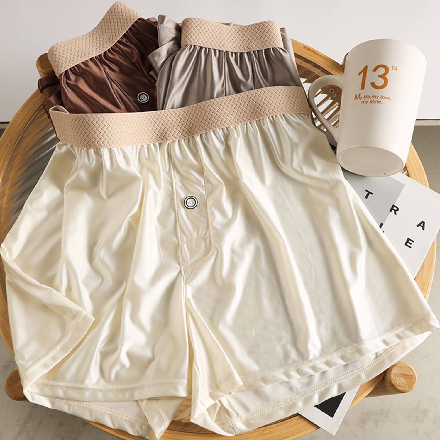 冰丝薄款男士内裤高级感缎面宽松阿罗裤男生清凉四角短裤头平角裤