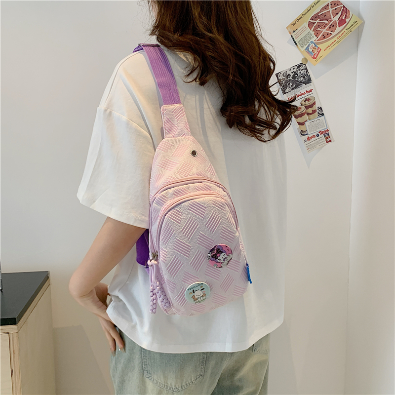 可爱轻便小众斜挎腰包日系ins清新简约百搭小包包女森系少女胸包