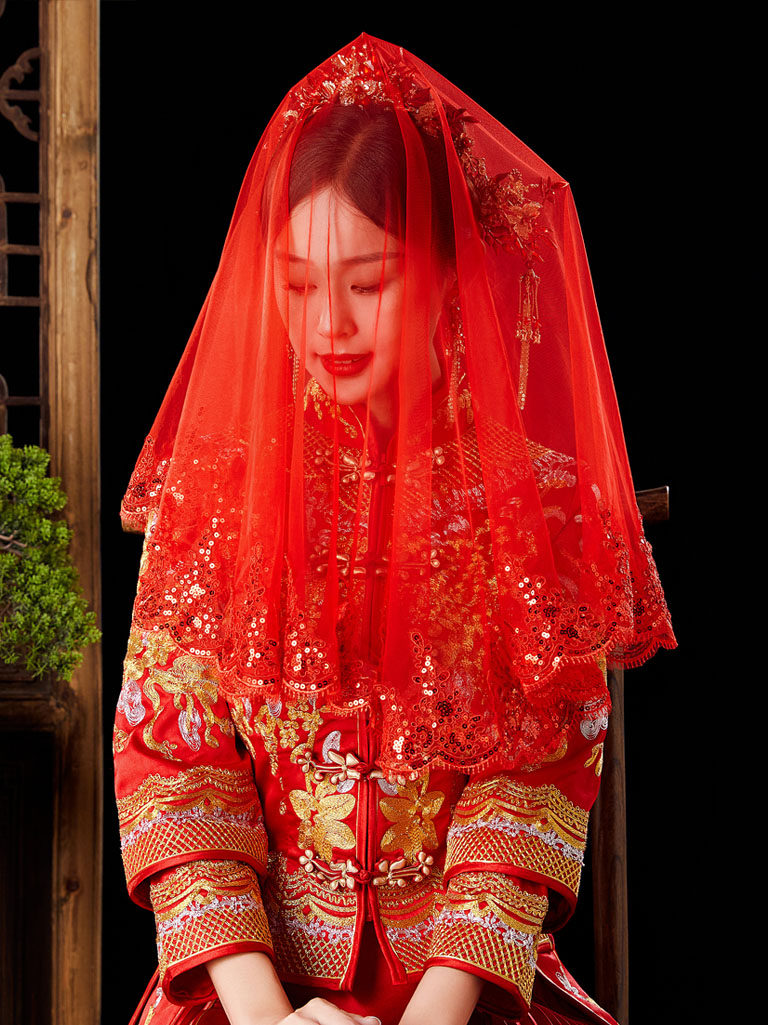 秀禾服红盖头新娘高级结婚蕾丝边红色头纱半透明婚礼秀禾高档纱巾
