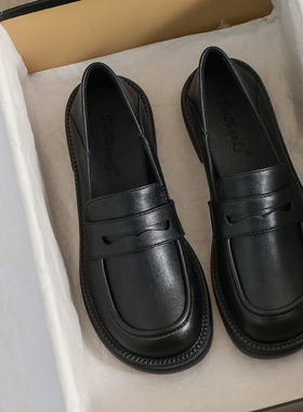 牛皮版~小皮鞋女款2025新款夏季英伦风黑色大码女鞋41到43乐福鞋