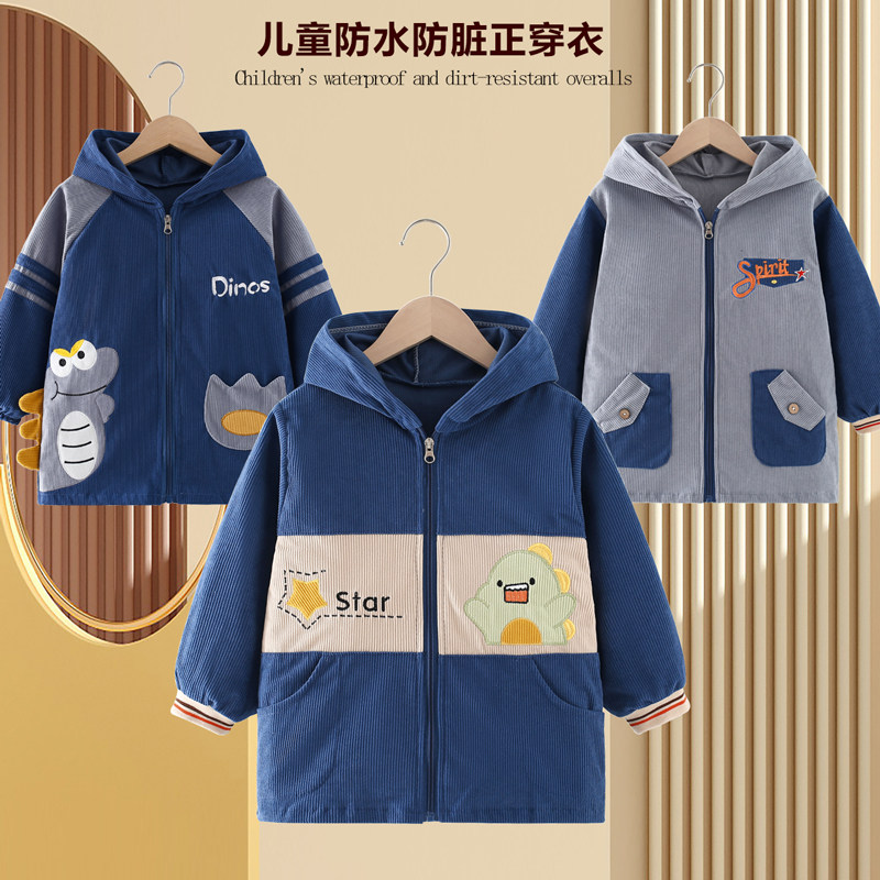 儿童正穿罩秋冬款加厚外套