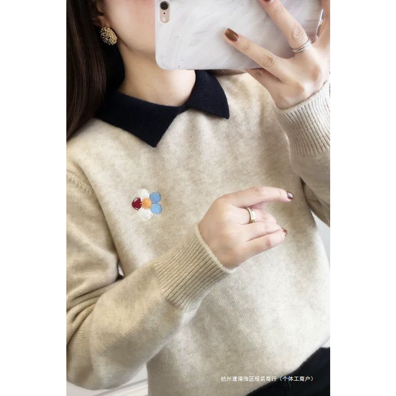 秋季2025年新款娃娃领假两件上衣女士毛衣冬季内搭打底针织衫