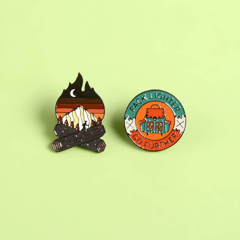 创意个性简约饰品合金胸针卡通创意书包字母火柴晚霞造型胸针徽章