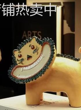 简约现代创意抽象狮动物树脂摆件样板房售楼处桌面书架软装饰品