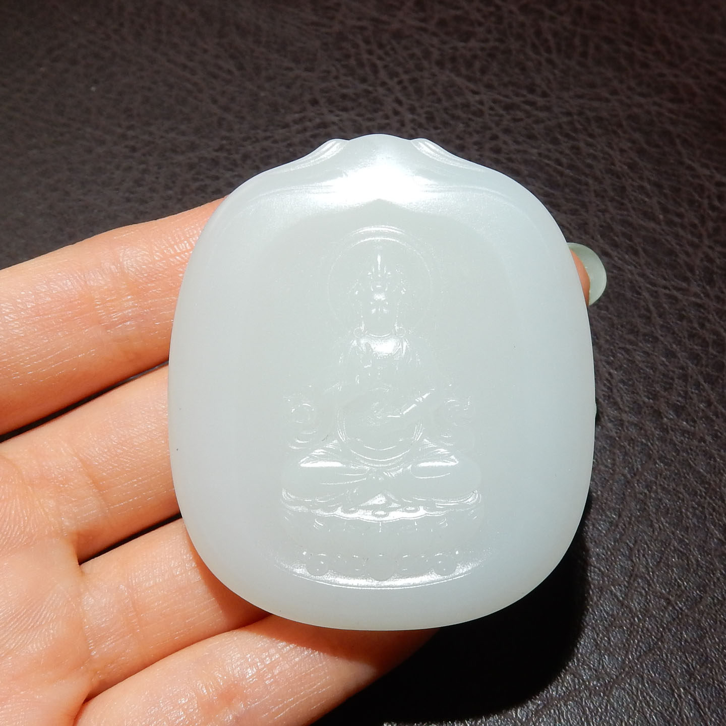 一方玉舍和田玉新疆且末料白玉观音吊坠挂件