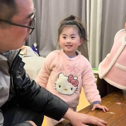 女童秋冬季儿童睡衣半边绒2024年天加厚加绒大码凯蒂猫家居服套装