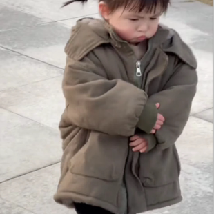 童装儿童韩版冬季新品棉服女童加绒加厚派克服洋气中长款工装棉袄