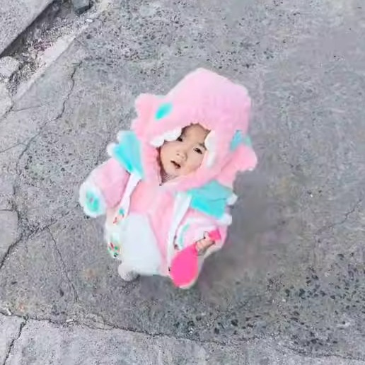 粉嫩小龙人婴儿冬装加绒连体衣满月宝宝爬服新年拜年服