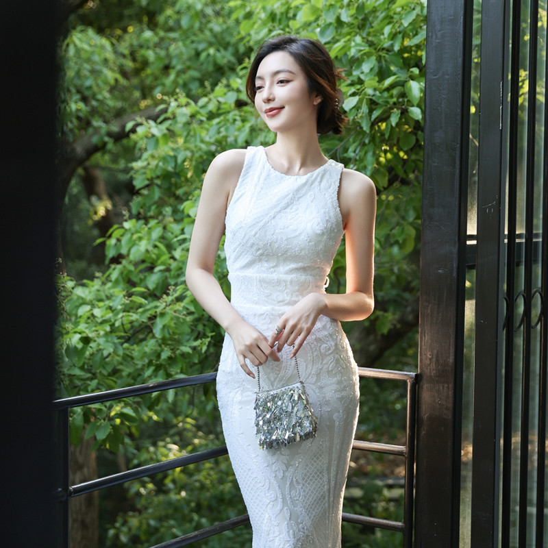 结婚鱼尾拖地露背流苏晚礼服