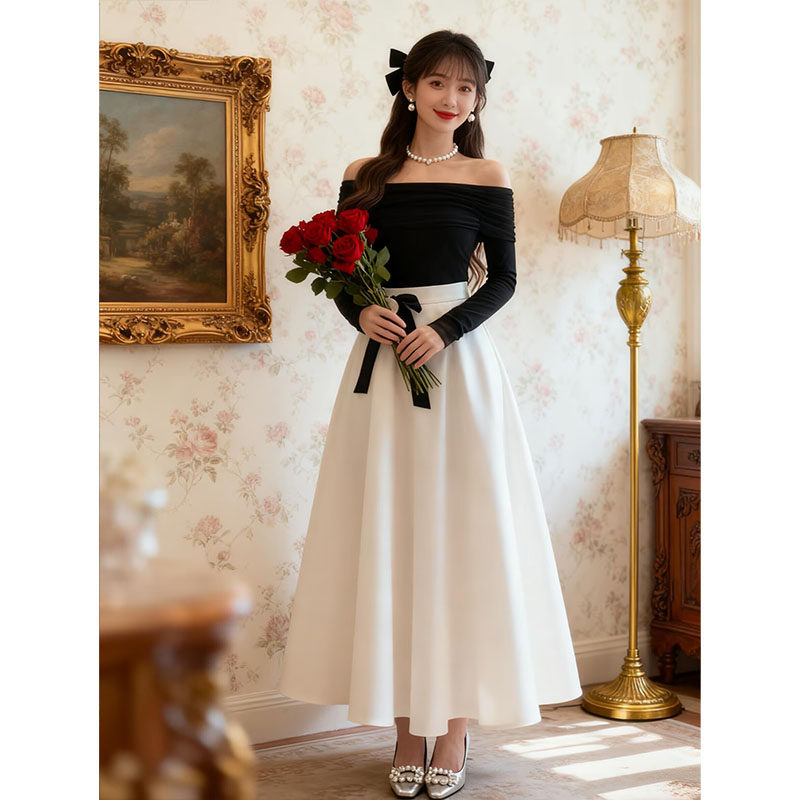 早春2026超火巨好看气质复古黑色上衣半身裙时尚两件套装女连衣裙