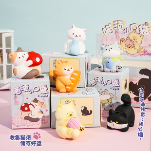 2025年原创喵喵抱面包办公室桌面摆件家居装 饰品创意可爱汽车用品
