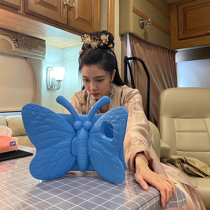 林更新宋妍霏同款适用2025新款ipad10.2寸防摔ipad9.7蝴蝶mini6支架保护壳苹果平板air5/6/7套pro11寸10代