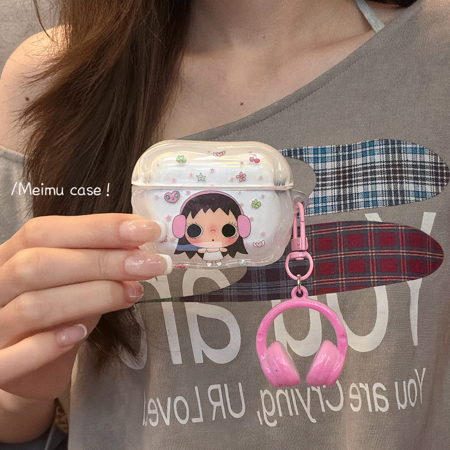 美牧可爱卡通听音乐小玉适用airpodspro3保护套苹果airpods4挂饰耳机保护壳airpods3无线蓝牙通用1/2代全包女图片