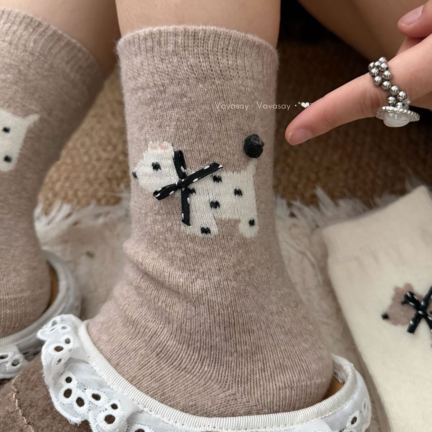 羊毛袜子女秋冬款球球西高小狗地蝴蝶结加厚保暖可爱中筒堆堆袜女