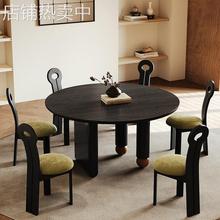 法式复古风圆形餐桌设计师中古风黑色全实木北欧小户型家用吃饭桌