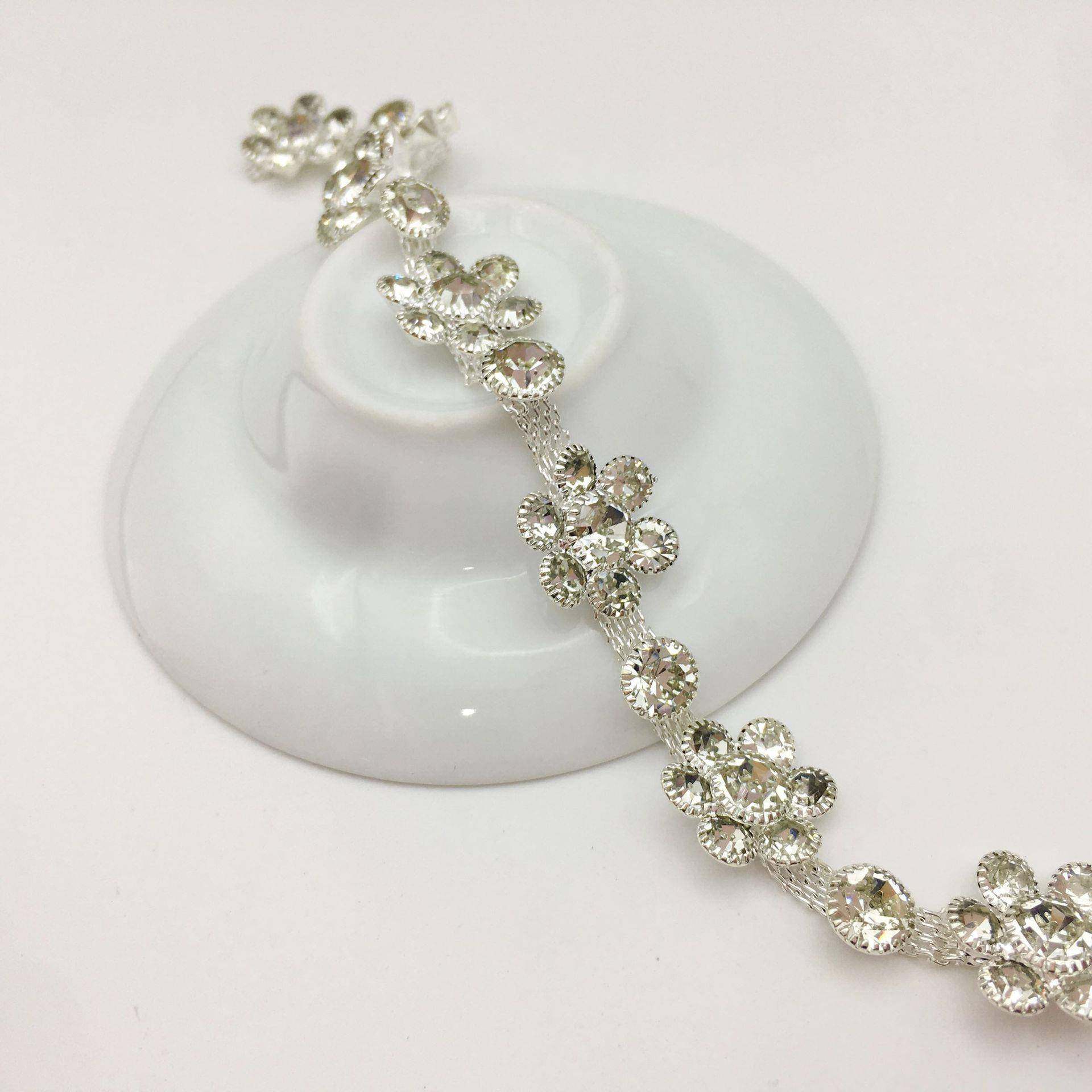 现货梅花码链花式水钻烧焊链婚纱礼服箱包装饰链饰品配,饰品/流行首饰/时尚饰品新,其他DIY饰品配件,淘宝优惠券,粉丝福利购,淘宝优惠卷