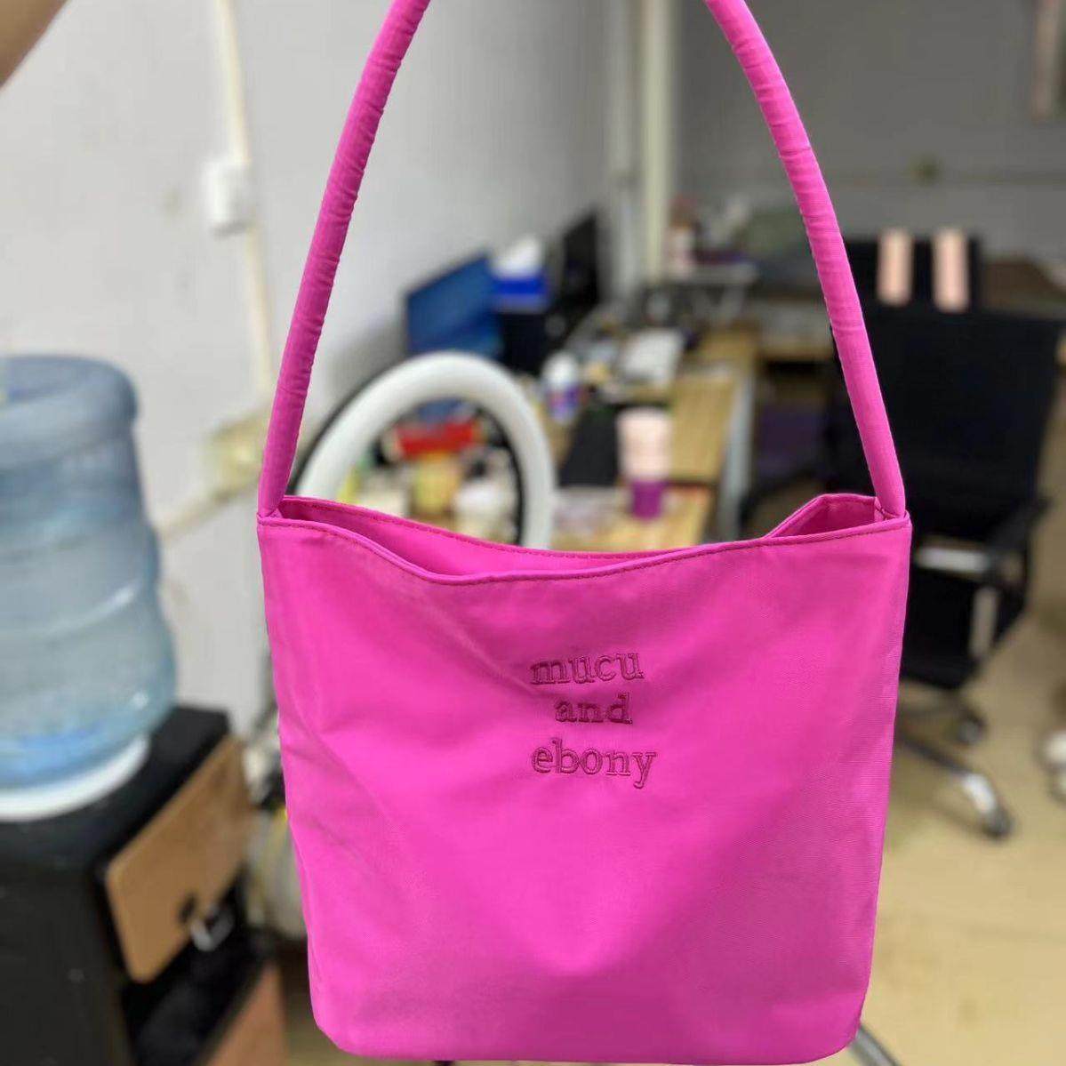 伴手礼囍字新娘包红色婚包手提包伴娘伴手礼简约风实用手提包捡漏,节庆用品/礼品,陪嫁用品套装,淘宝优惠券,粉丝福利购,淘宝优惠卷