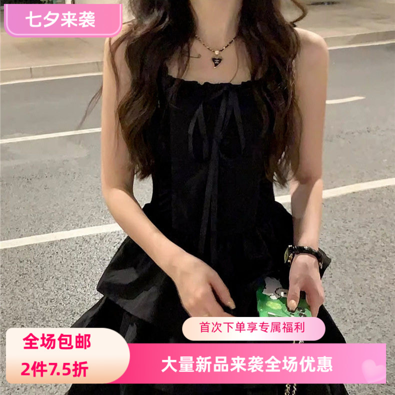法式黑色吊带连衣裙女夏2026新款一字肩收腰显瘦气质公主蓬蓬裙子