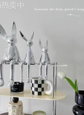 简约轻奢创意电镀银金蓝色坐姿动物兔子摆件树脂家居软装饰工艺品