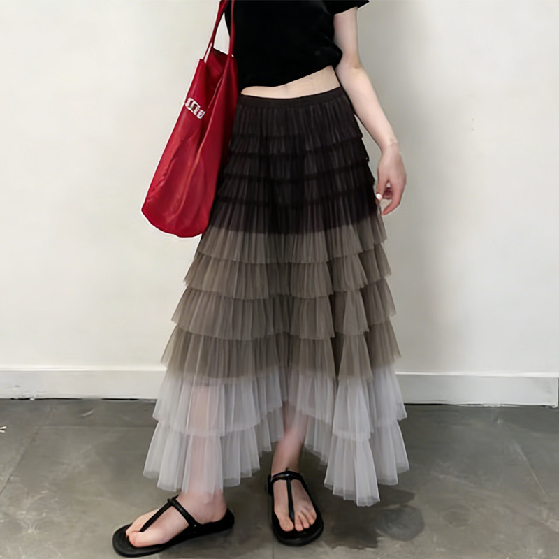 欧货高端定制黑灰色网纱大码半身裙女2026早春新款小众多层蛋糕裙