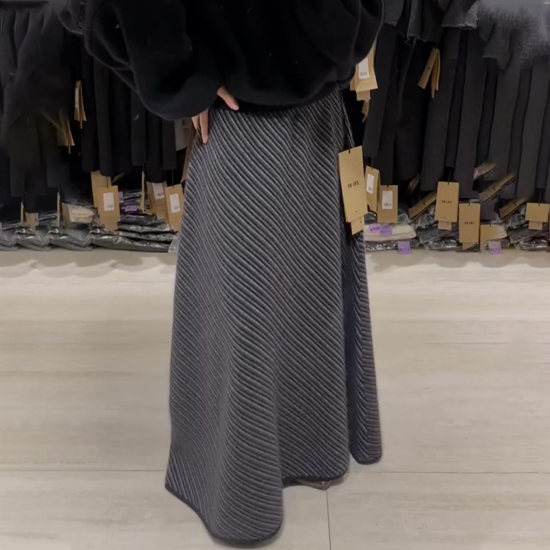 欧货高端定制灰色毛呢大码半身裙
