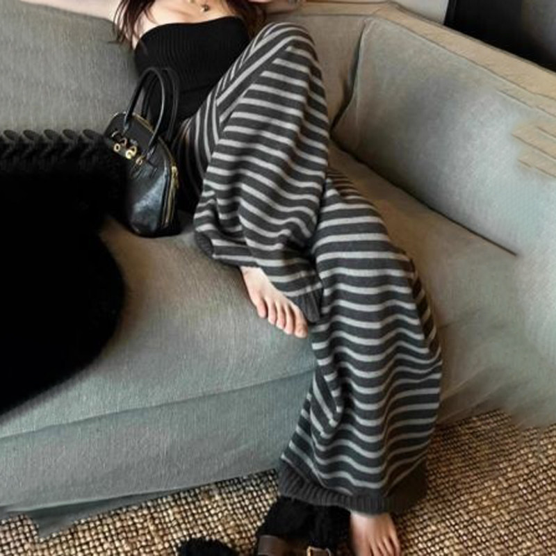 欧货高端定制灰色毛呢大码阔腿裤女2026早春新款条纹慵懒风休闲裤,女装/女士精品,大码裤装,淘宝优惠券,粉丝福利购,淘宝优惠卷
