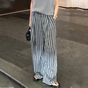 欧货高端定制浅灰色细竖条纹大码阔腿裤女2026春夏新款慵懒休闲裤